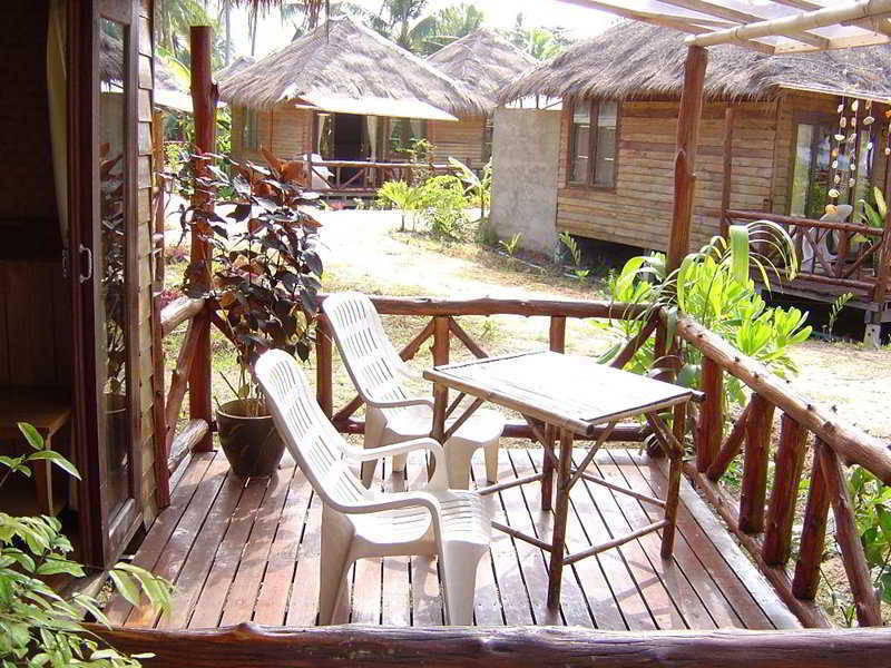Nakara Long - Sha Extra 3* Ko Lanta