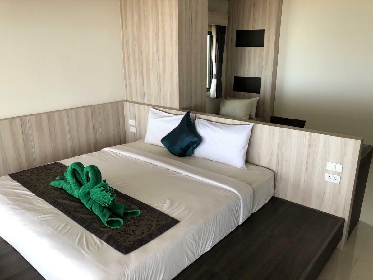 Nakara Long - Sha Extra Resort Ko Lanta